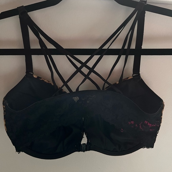 La Senza “The Show Off” Sz 32DD Bras - Picture 8 of 9